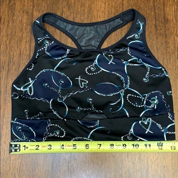Victoria’s Secret | chain and hearts sports bra - Picture 6 of 8